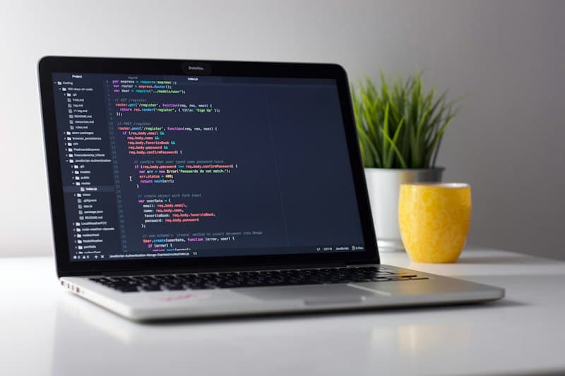 Choosing Between a Custom Site and a Template