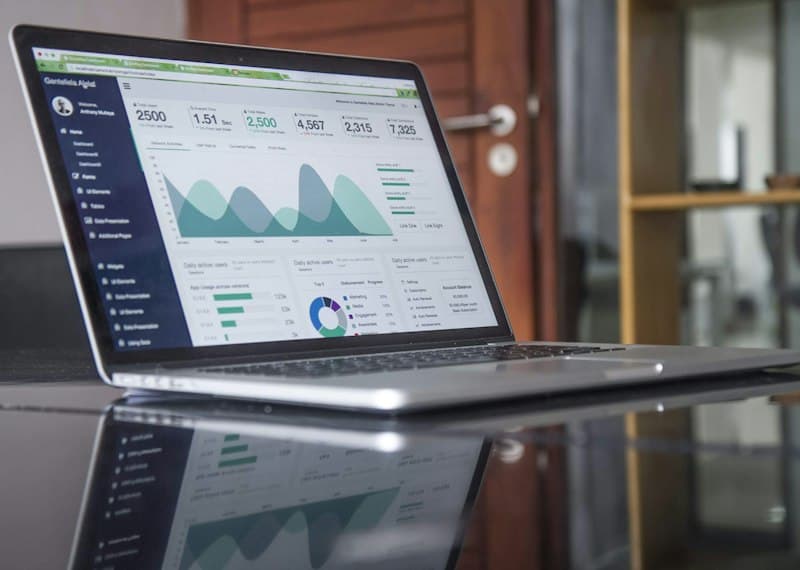 Search engine analytics, keyword metrics, and crawler performance dashboard